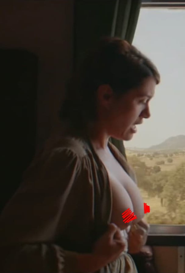 Stepsister’s Wet Cotton Panties (720p) izle